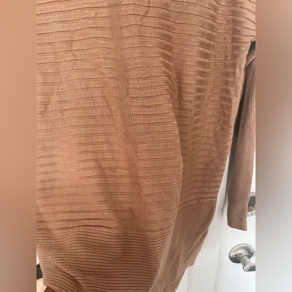 Beige mock neck horizontal ribbed long sweater - Picture 5 of 9
